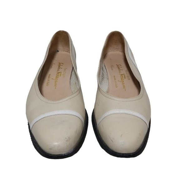 Salvatore Ferragamo Leather Slip On Almond Toe Shoes Cream Women's Size 8.5 4A - Picture 4 of 16